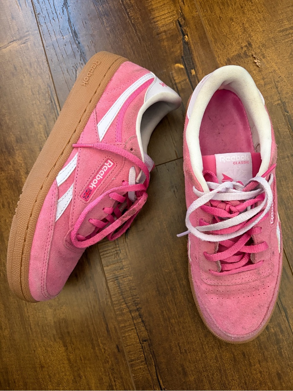 Reebok Club C Revenge Womens Pink Suede Low Top Sneakers Gum Sole Shoes 6
